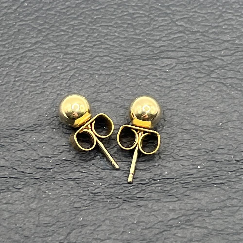 14K Yellow Gold 4.8mm Polished Ball Stud Earrings Dainty Classic Minimalist - Picture 2 of 10